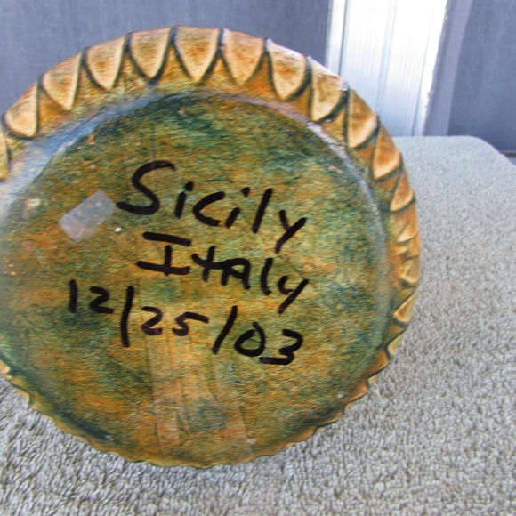 Sicilian Vase - Picture 2 of 8